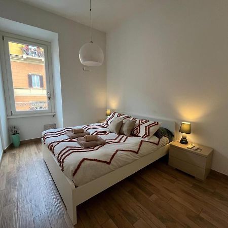 La Dolce Vita - Luxury Colosseum Boutique Apartment Rome Exterior photo